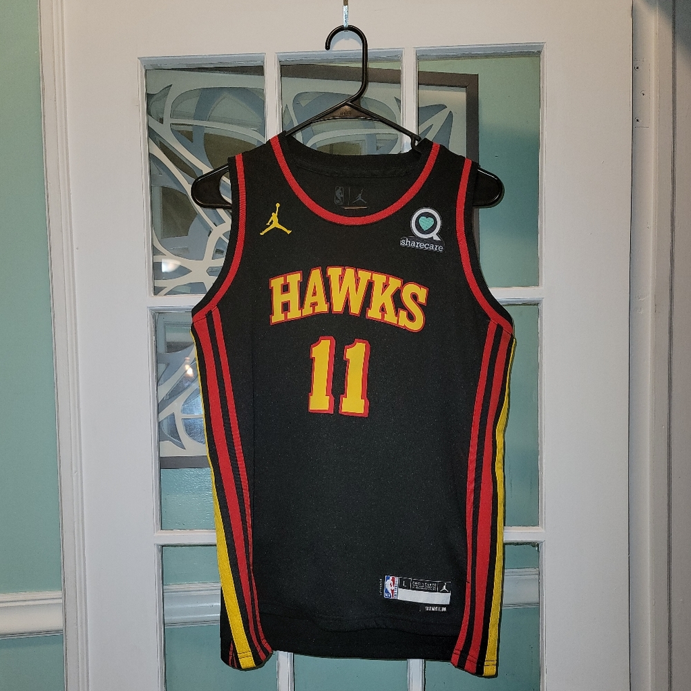 Trae Young ATL Hawks AUTHENTIC jersey
